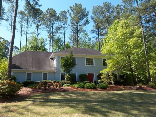 2085 Shallowford Park Manor Roswell, GA 30075 – SOLD – $215,000